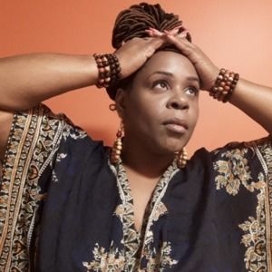 Meet your Posher, Chandra